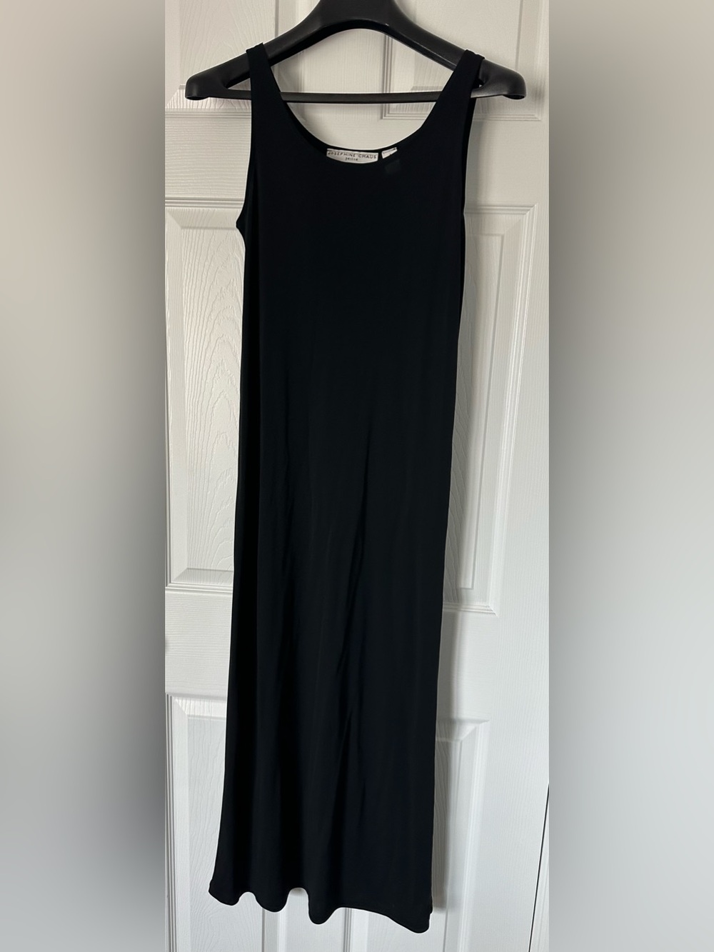 Josephine Chaus Black Maxi dress - Sleek Silhouette Made in Korea petite Small